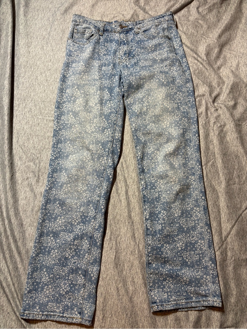 BP Women's Floral Print Jeans (slight tear on waist band, does not affect wear)